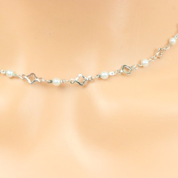 "Minimalist Necklace Chain, Elegant Jewelry for Women & Girls | MLCRC1006 - Picture 5 of 10